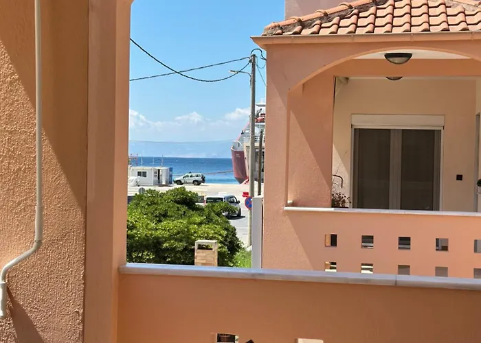 Porto Nuovo 1 Apartment *